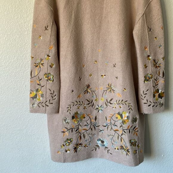 Driftwood Innsbruck Embroidered Coat Beige Wool Blend Size SMALL - Picture 8 of 8